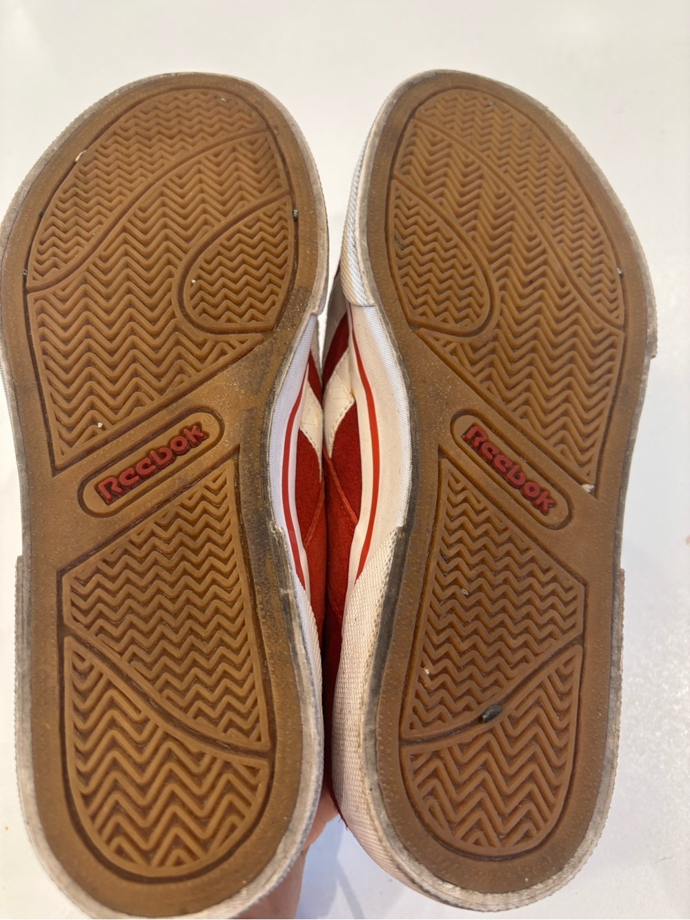 Reebok Red Suede Low-Top Sneakers with White Accents size 7.5 - Picture 7 of 12
